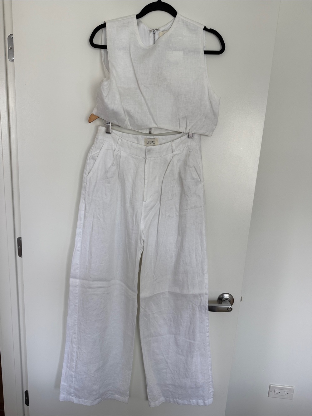 DISSH White Linen Wide-Leg Pants and Crop Top